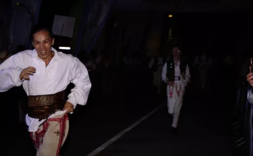 Pobiegli w strojach ludowych po zwycięstwo. Bieg Lachów i Górali rozpoczął 16. Festiwal Biegowy w Piwnicznej - 19